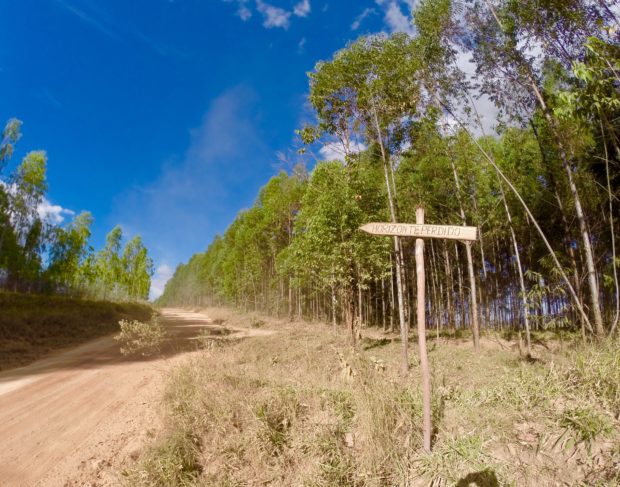 Estrada para o Horizonte Perdido- Araxá
