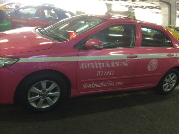 Taxi cor de rosa em Bangkok - Dicas de Bangkok