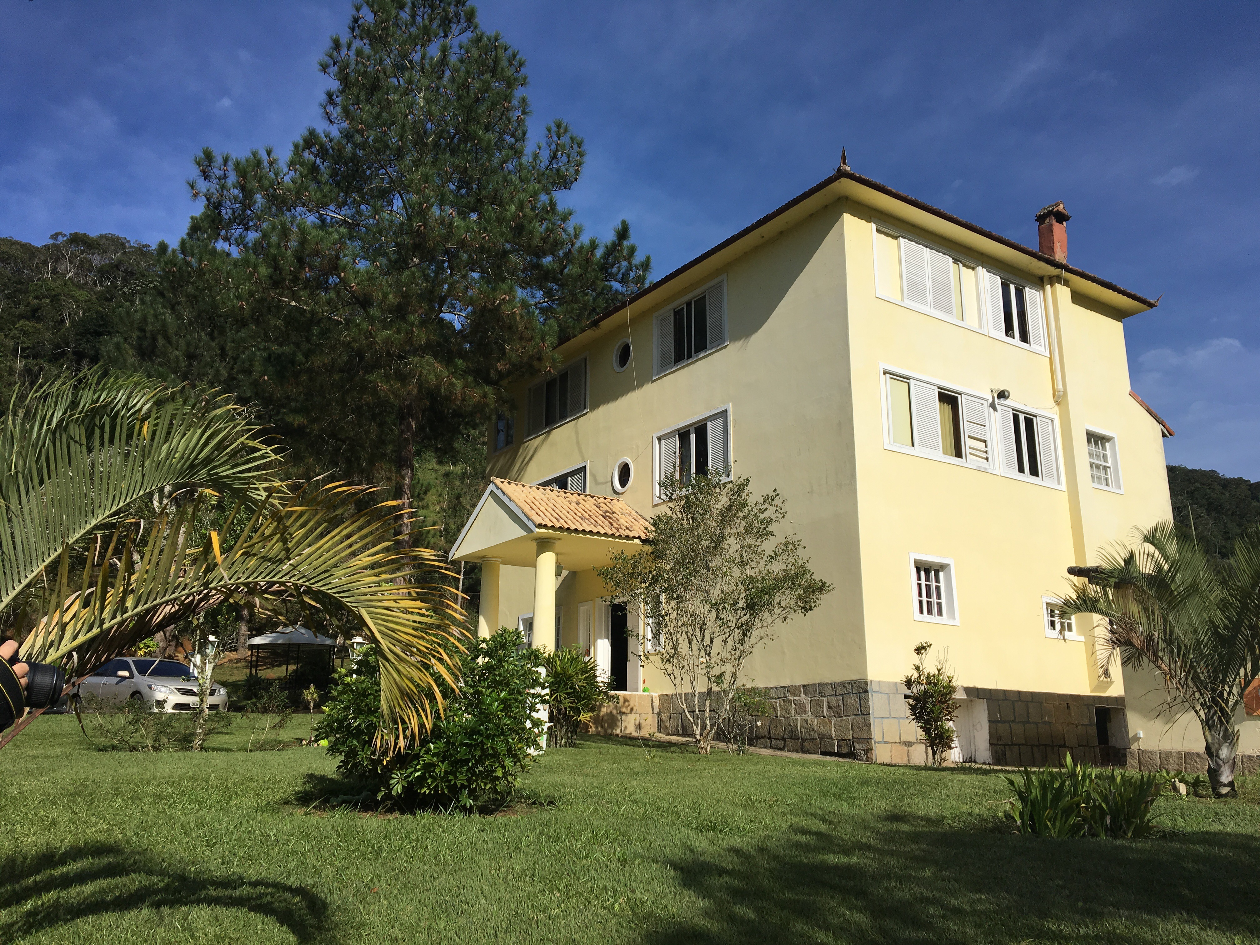 Para passar um fim de semana em Teresópolis nos hospedamos na Pousada Jupter