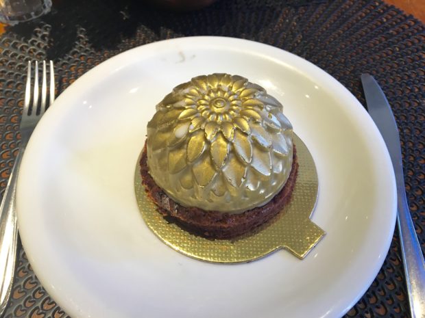 Dália Dourada do Ópera Café