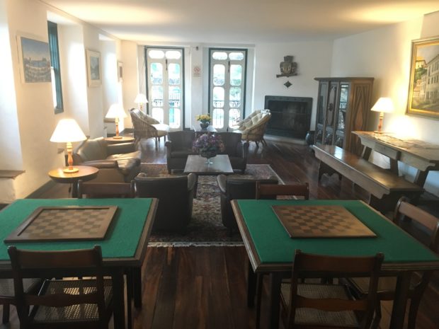 Salão de Jogos e Leitura do Hotel Luxor