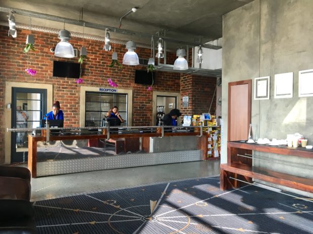 Recepção do Protea Hotel O.R. Tambo