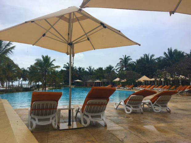 Piscina - Meliá Zanzibar