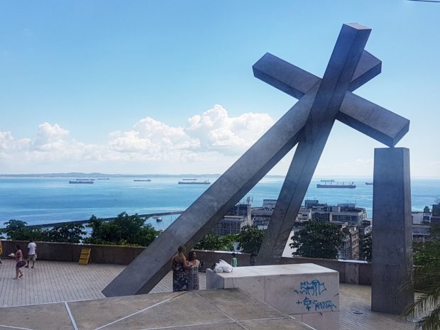 Praça da Cruz Caída em Salvador