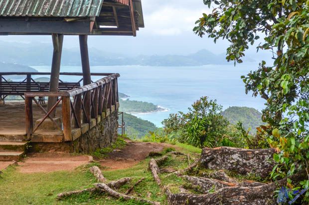 Panoramic view em Mahe - Seychelles Vista Panorâmica em Mahe - Seychelles