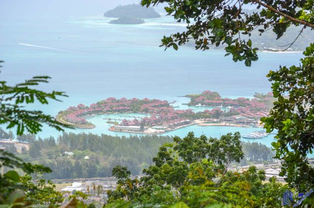 Vista a partir do Monte Copolia em Mahe - Seychelles Vista a partir do Monte Copolia em Mahe - Seychelles
