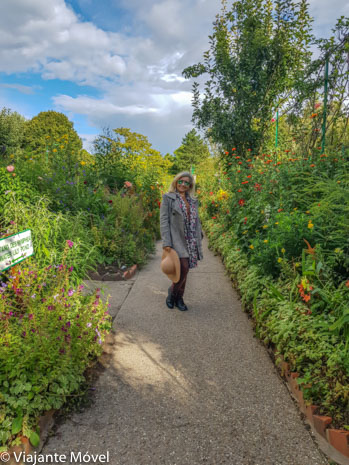 Jardim Clos Normand na casa de Monet em Giverny na França