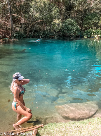 Lago azul em Vila Propício - Goiás num bate e volta de Brasília