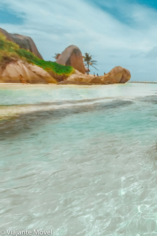 Viagem online a La Digue sem sair de casa