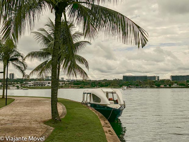 Passeio de Barco no Pontão do Lago Sul em Brasília