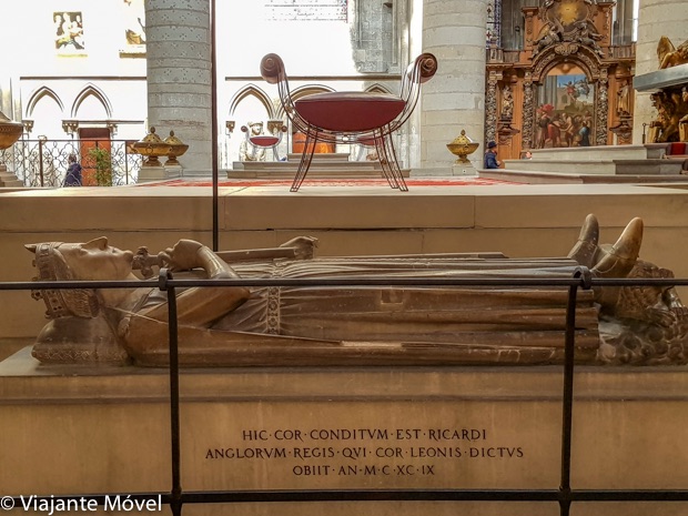 Onde fica o túmulo de Ricardo Coração de Leão em Rouen na Normandia