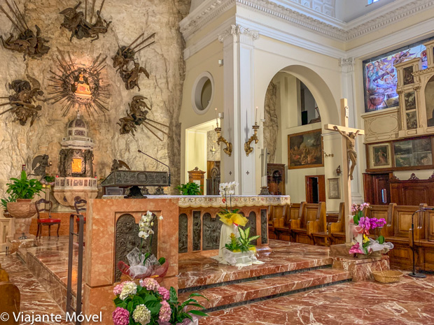 Santuário Madonna della Corona, Itália – incrível igreja encravada na rocha